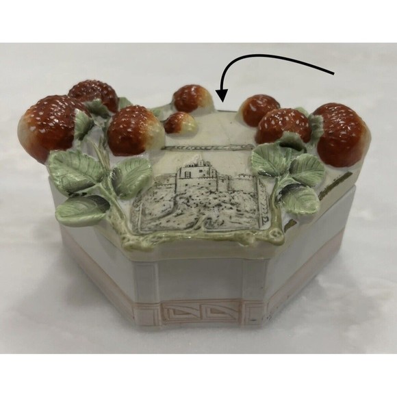 Vintage Porcelain Trinket Box Strawberry Lidded 3D Fruit Castle Raised Etching R - Picture 10 of 13